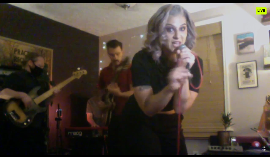 Alanna Royale Fights Sound Issues to Soothe the Soul