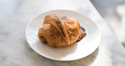 DozenBakery_0001dm.jpg