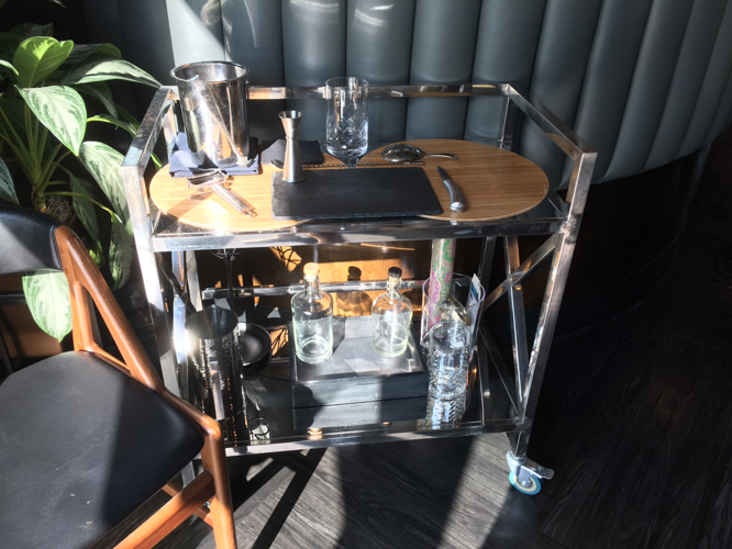 Union Common Rolls Out Tableside Cocktail Cart Service