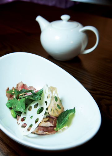 Sinema in Melrose debuts with marquee chef Dale Levitski and a dazzling setting