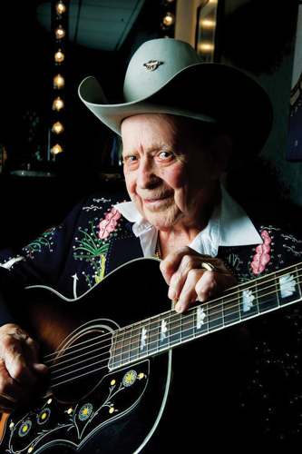 Remembering the civic builders and colorful personalities we lost in 2015