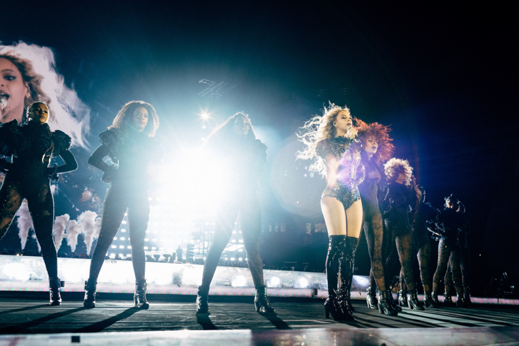 Beyoncé Brings Formation, Feels to Nissan Stadium