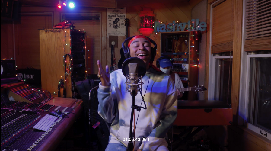 Watch Houston Kendrick's Dazzling <i>Live on Music Row</i> Session