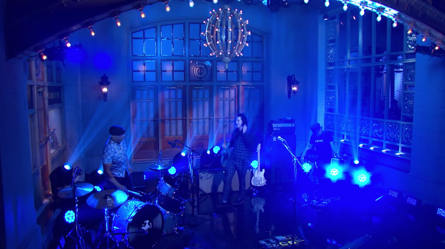 Watch Jack White’s Power Trio Rip It Up on <I>SNL</I>