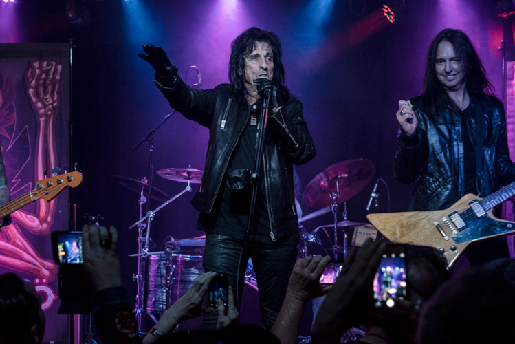 Alice Cooper Makes Appearance at The Basement East
