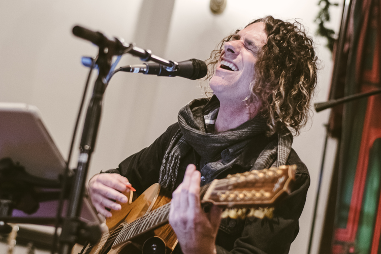 Spongebath Alumni Rejoice in Nostalgia — And Look Forward a Bit