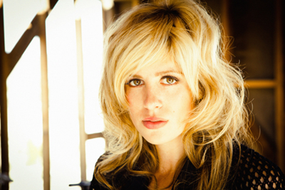 Together with indie-pop mastermind Richard Swift, Nashvillian Jessie Baylin has concocted a spellbinding batch of songs