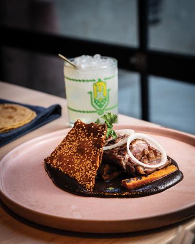 A Maiz de la Vida mole plate at Chopper
