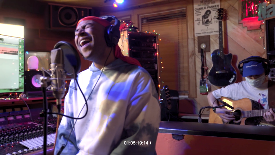 Watch Houston Kendrick's Dazzling <i>Live on Music Row</i> Session