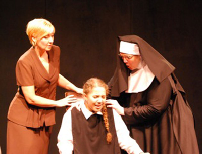 Despite a flawed script 4th Story Theater's <i>Agnes of God</i> production wins