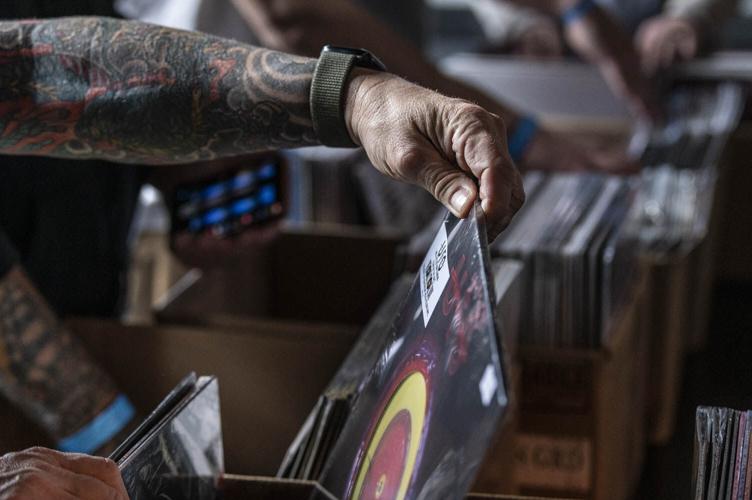 Record Store Day Misc. - Rob Hinkal (5 of 14).jpg