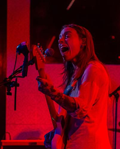 Julien-Baker-Blue-Room-08_scale60.jpg