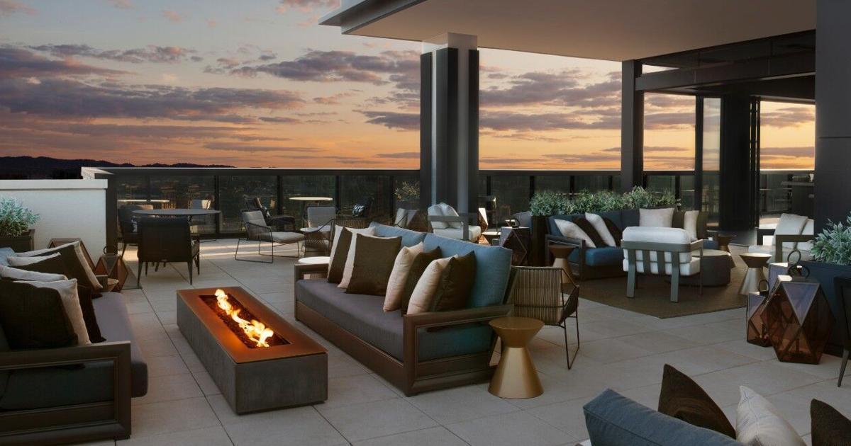 Monday Menu: Poolside Rooftop and Colad-Off Edition