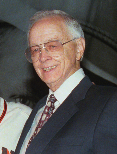 Music industry insider Jim Foglesong dies at 90