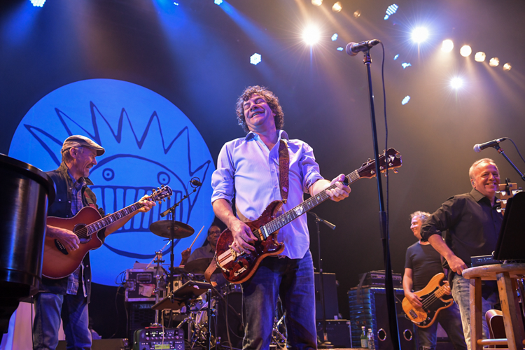 Ween and The Shit Creek Boys Go for the Gold at the Ryman