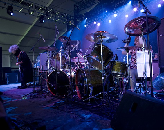 Bonnaroo 2010: The Gold Report [Jay-Z, Weezer, Kings, Conan, Chromeo & More]