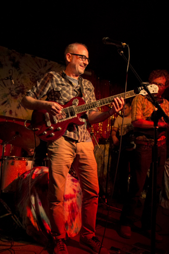 Guitarists, Use Your Stay-at-Home Time to Shake Up Your Practice Routines