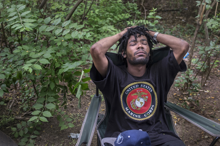 Photo Series: Metro Begins Clearing Homeless Encampment at Fort Negley