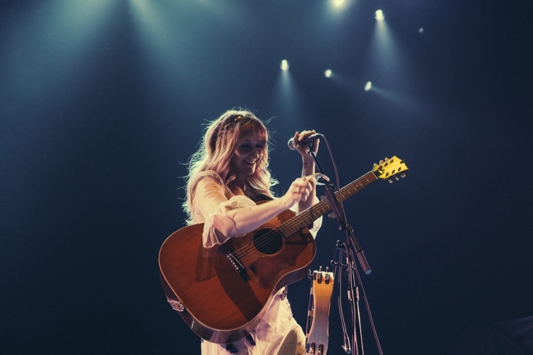 Jack White Brings the <i>Boarding House Reach</i> Experiment Home to the ’Stone