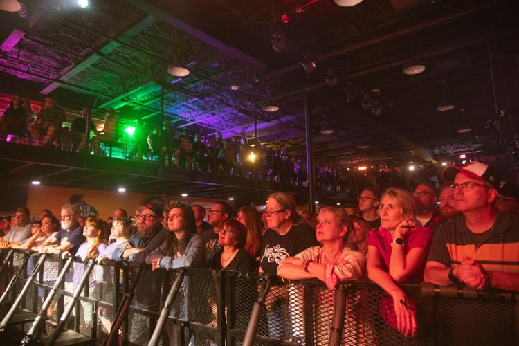 Jason Isbell and the 400 Unit_EastsideBowl_09