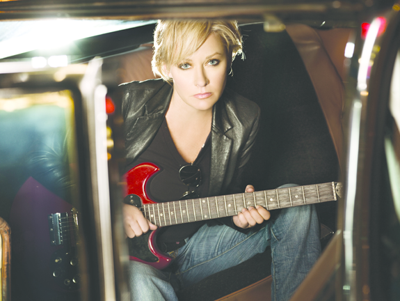 Shelby Lynne’s got <i>Tears, Lies and Alibis</i>, and it finally all belongs to her