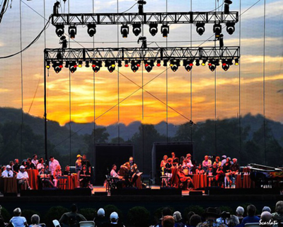 Stone Temple Pilots, Willie Nelson and Steely Dan Among Artists Announced for The Woods at Fontanel's Inaugural Season