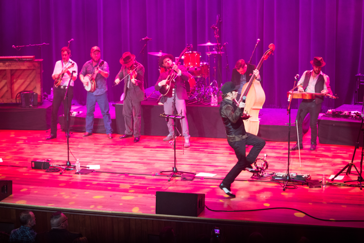The Spin: Old Crow Medicine Show at the Ryman, 12/30/2017