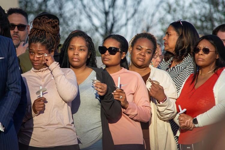 NashvilleVigilCovenant2023SchoolShooting_32923 -01.jpg