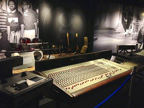 Musicians Hall of Fame Reopens Today in Municipal Auditorium