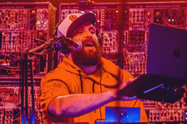 Broo2024-SCThur-Pretty Lights-27.jpg