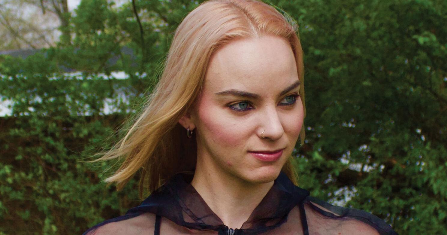 Eve Maret Fuses Pop and Classical Music on 'New Noise' | Features - Vimarsana News