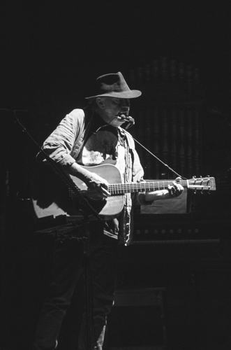 Neil Young + Promise of the Real w/Steve Earle at Ascend Amphitheater, 4/28/16