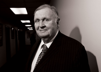 Former Sen. Douglas Henry Dies at 90