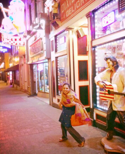 Prominent TV Chef Maneet Chauhan Opening Her First Restaurant: A Gastropub in Nashville