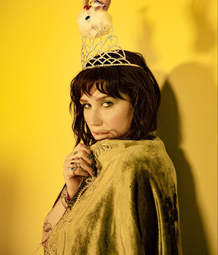 Kesha Feeds the Animals on <i>High Road</i>