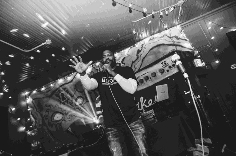 Cold Temps and Hot Mics Mark Meant for the Milk Crate's Cobra Debut