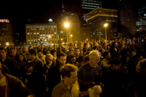Hundreds of Thousands Flock to Obama Rally in Chicago