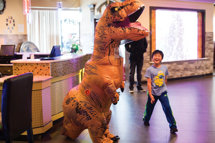 At Sichuan Hot Pot, Soup Is Fun Food