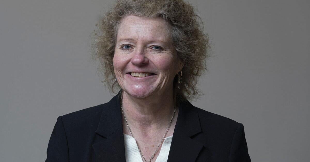 Teresa Walker Reflects on Tennessee Sports Reporting Career
