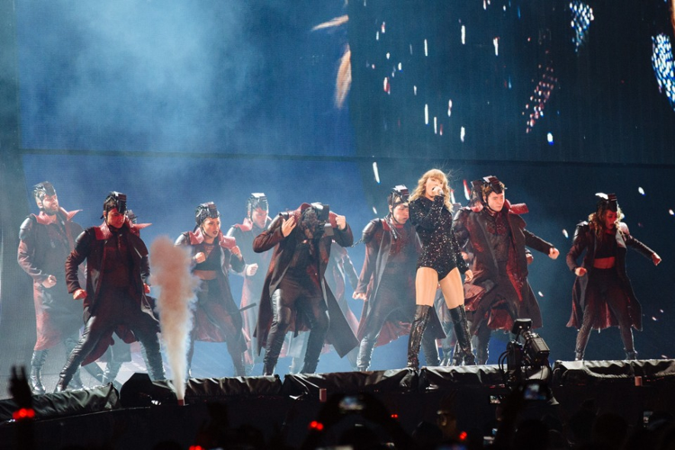 Taylor Swift Celebrates Nashville Roots and the Power of Pop at Nissan Stadium