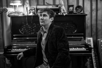 Nashville expat Erik Deutsch takes jazz into outlaw country