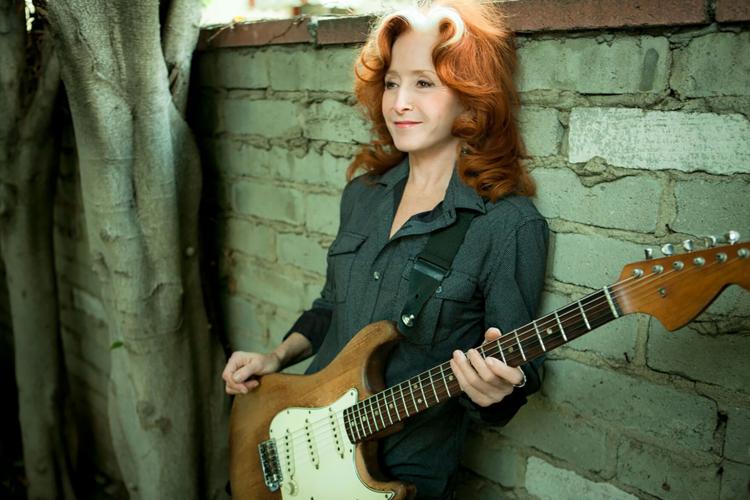 Bonnie Raitt press pic 2022