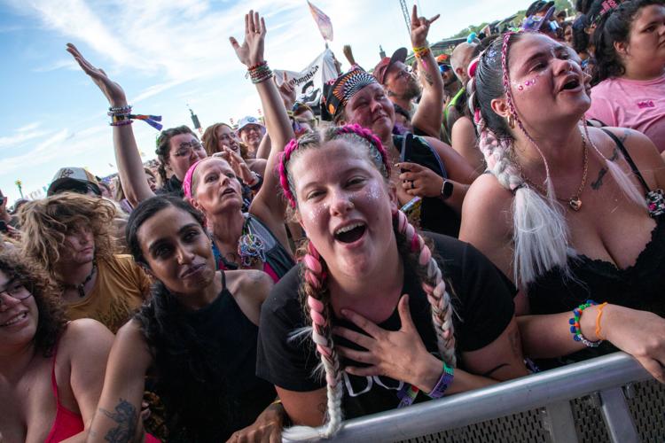 2026BonnarooDay2Candids_Web-09.jpg
