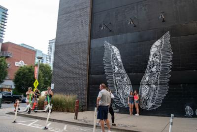 Wings-mural-0458.jpg