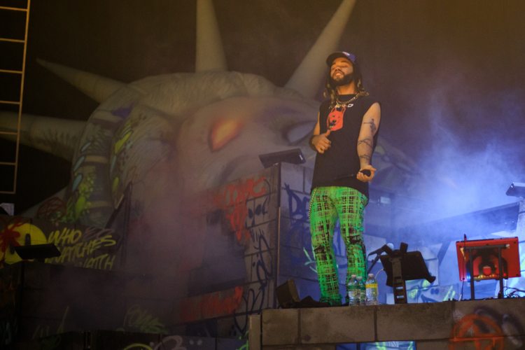 Beast Coast Takes Off at Municipal Auditorium