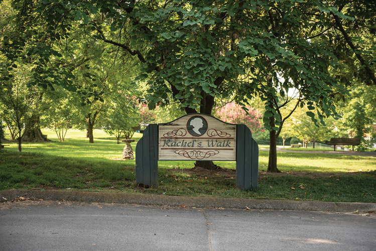 Walk a Mile: Old Hickory Village