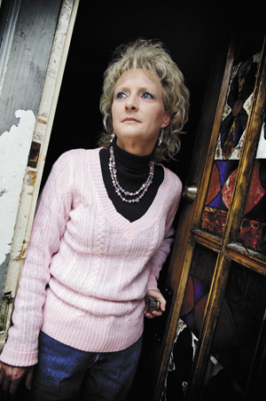 A month of terror with Nashville's most brazen stick-up crew.