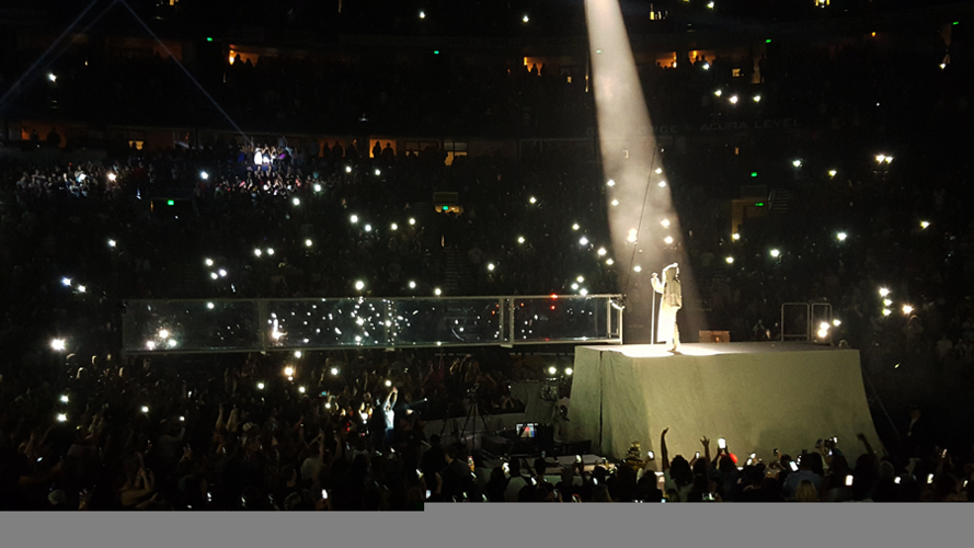 Queen RiRi's Anti Tour Brings Fierceness, Fringe, Feelings and Foam to Bridgestone