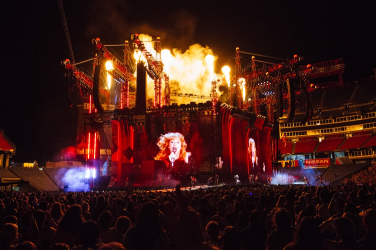 Taylor Swift Celebrates Nashville Roots and the Power of Pop at Nissan Stadium