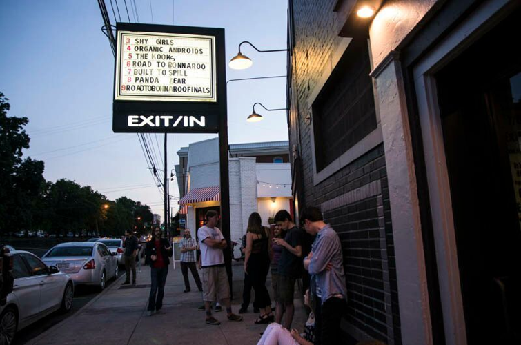 Built to Spill Plays 'Don't Fear the Reaper' and Other Popular Favorites at Exit/In